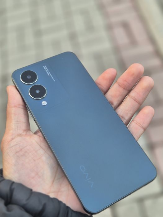 Vivo y17s 128 gb