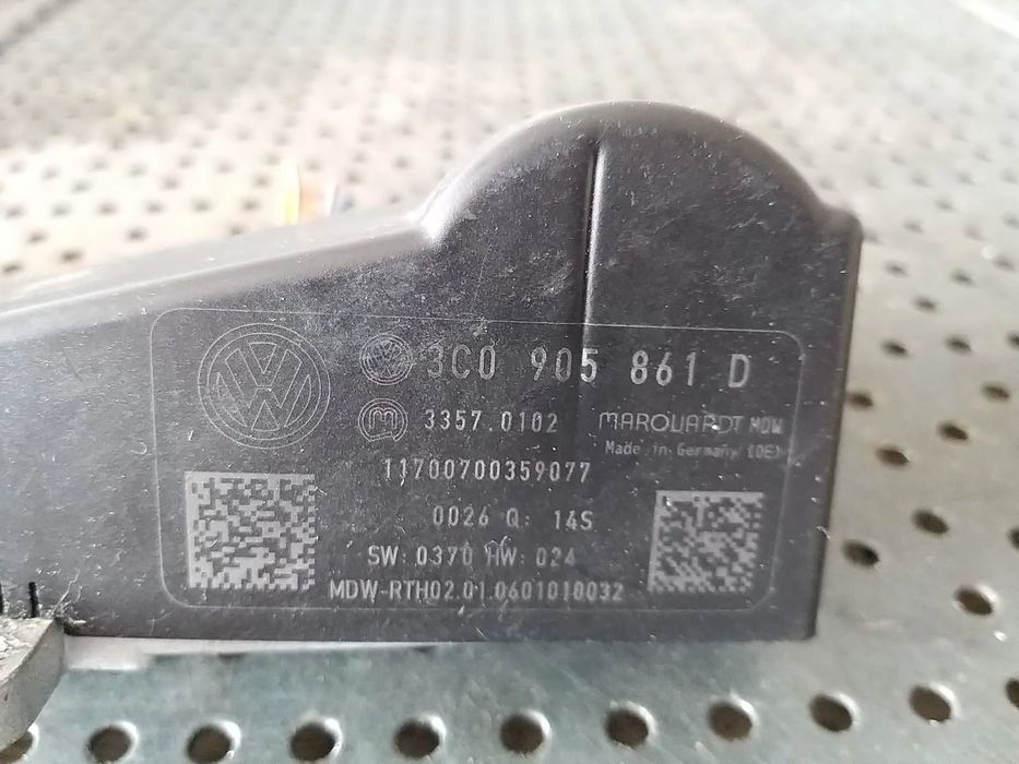Imobilizator volan vw passat b6 3c 3c0905861d 33570102