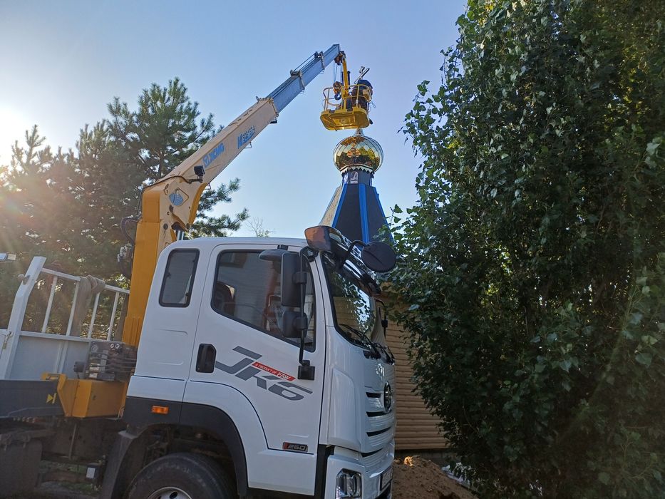 Автовышка,  услуги автовышки на базе манипулятора