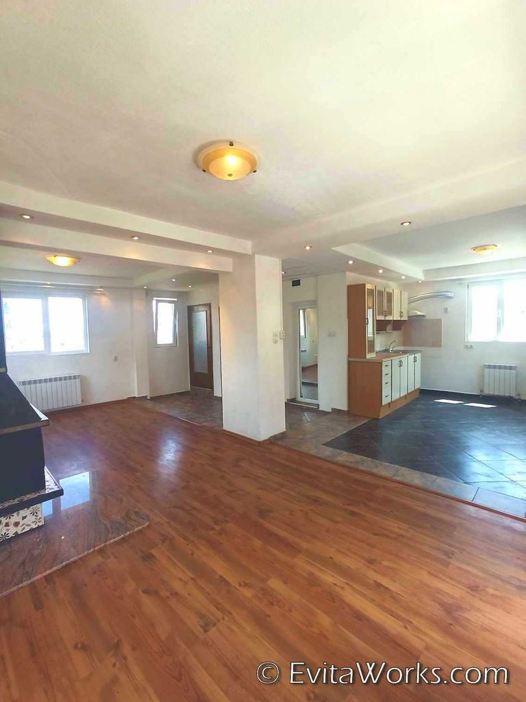 Продава се Къща в с. Бистрица, Област София-град - 350 кв.м за 1643 €/кв.м - Снимка #10