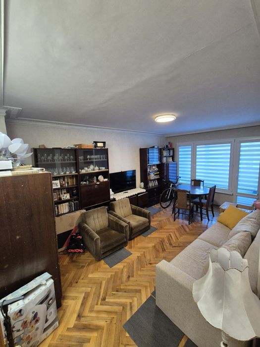 Апартамент 4-стаен, кв. Еленово, гр. Благоевград