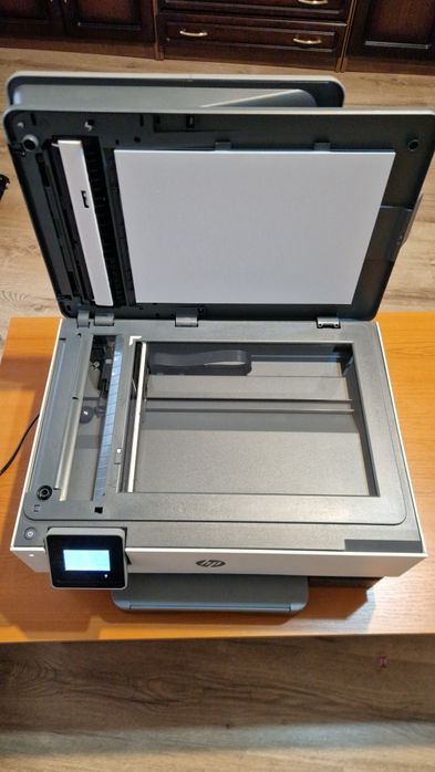Imprimanta HP Officejet 8010 all-in-one