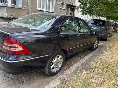 Mercedes Benz 220