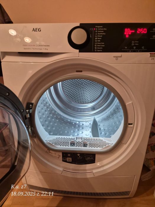 Сушилня с термопомпа AEG 7000