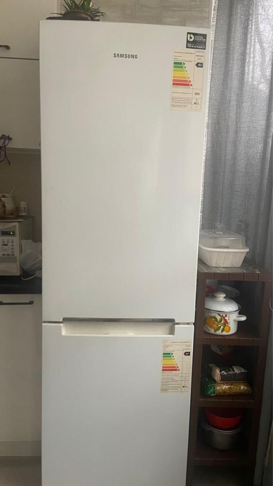 Холодильник б/у samsung