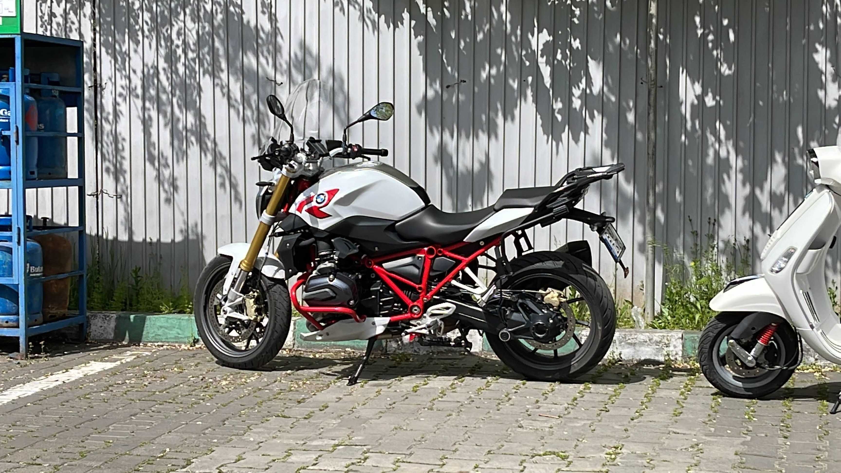 BMW R1200R LC, 2015