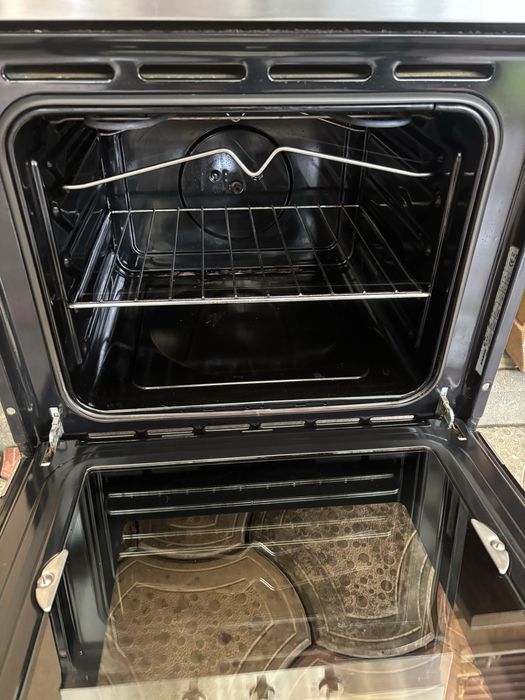 Cuptor electric incorporabil 2650w