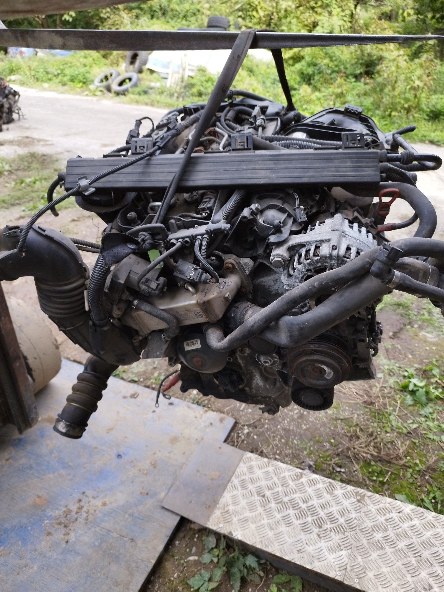 Продавам двигател за БМВ -N47D20C  2.0D 177кс