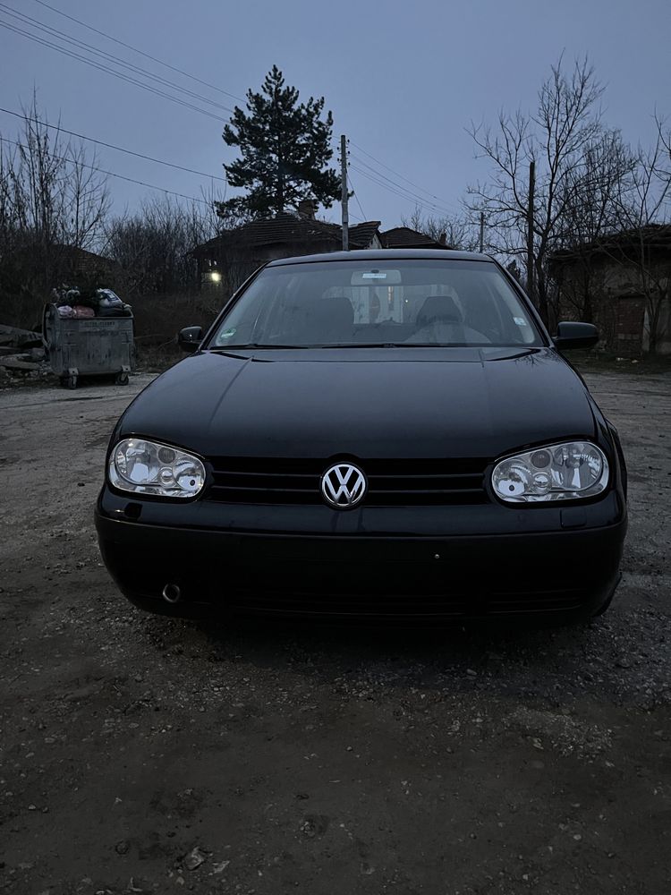 Vw Golf 1.9 TDI 101 na chasti Голф 1.9 101 на части