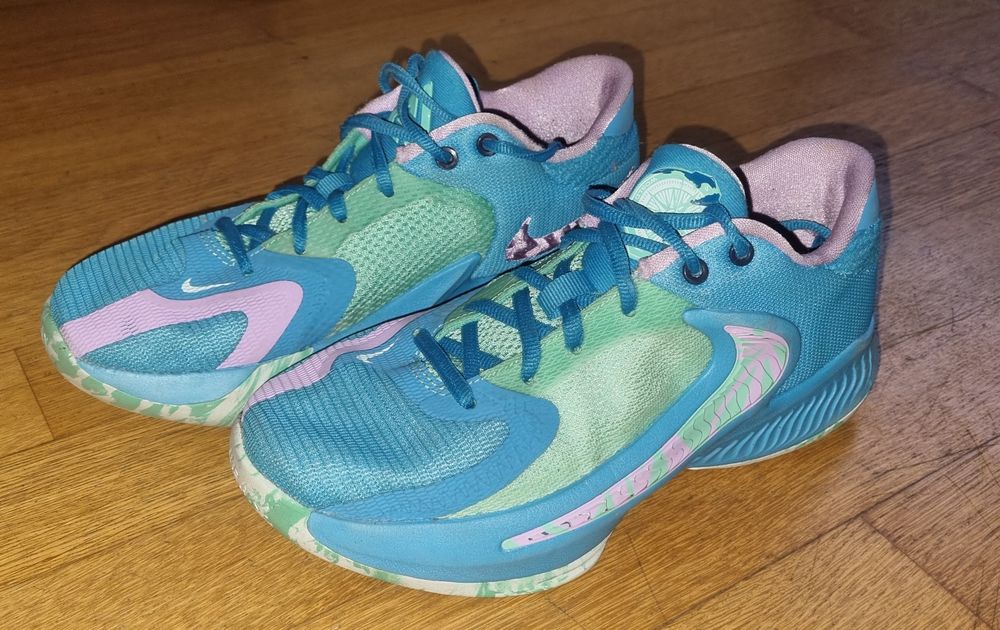 Маратонки Nike Freak 4