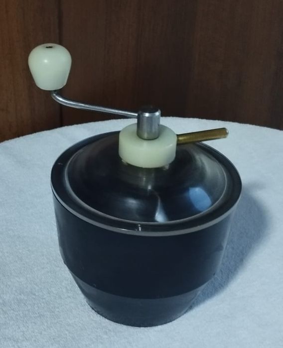 Bol malaxare cu vid – tehnică dentară, stare bună