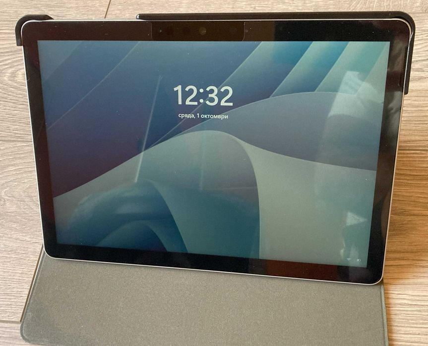 Таблет Microsoft Surface Go 2, 8 GB, 128 GB, Windows 11