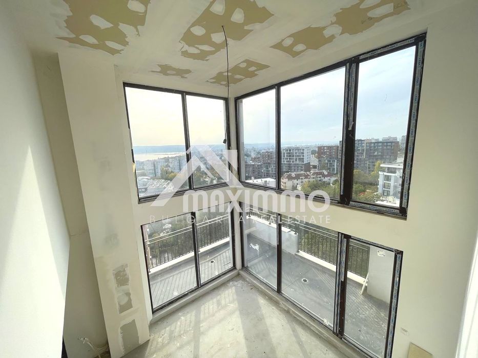 Продава се Мезонет в Варна, Бриз - 230 кв.м за 2087 €/кв.м - Снимка #1