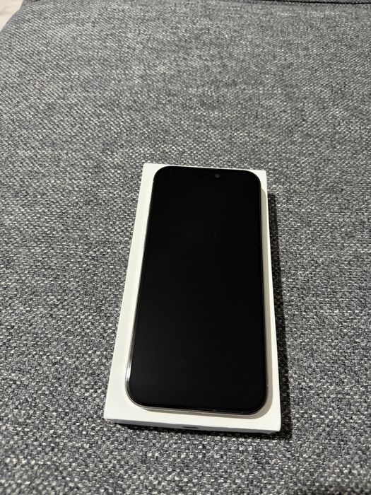 Iphone 16 Pro Max, inca in garantie