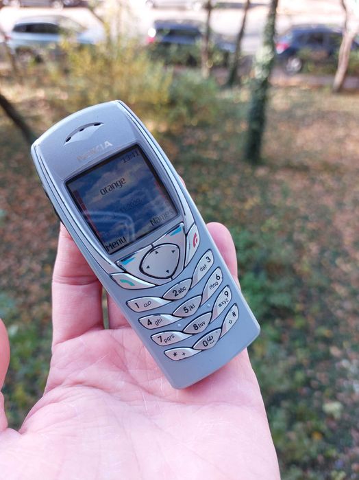 Nokia 6100 original din colectia personala decodat excelent