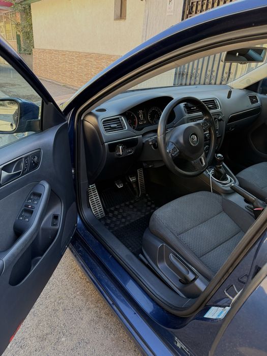 Volkswagen Jetta 2.0 TDI