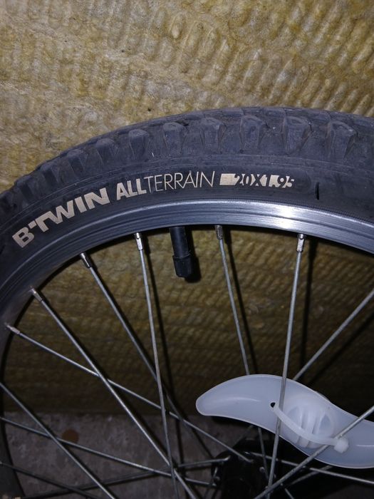 Bicicletă copii 6-12 ani