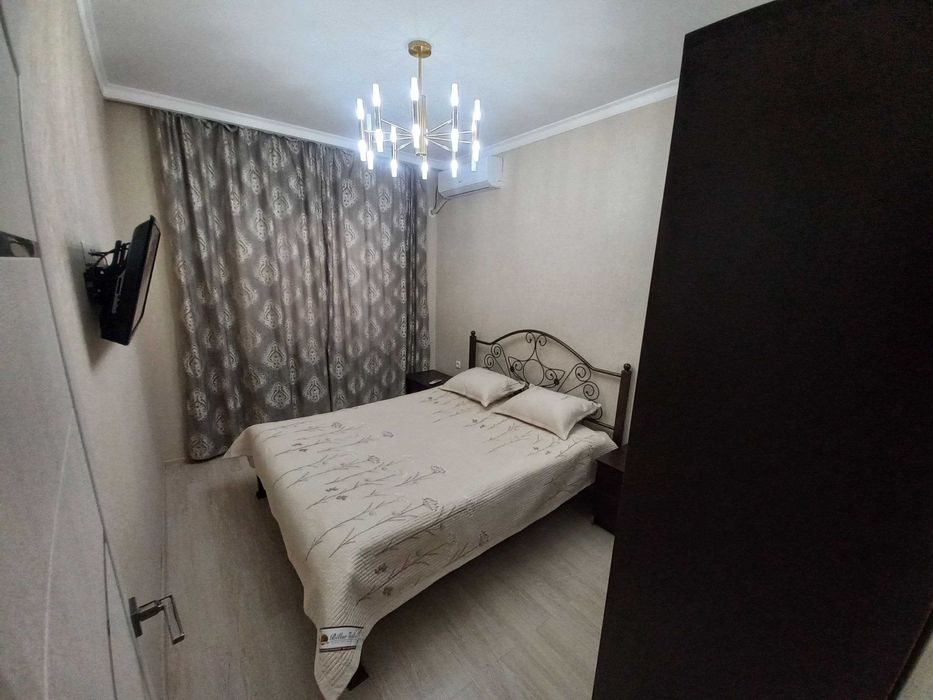 Сдам евро квартиру на Ойбек Шевченко