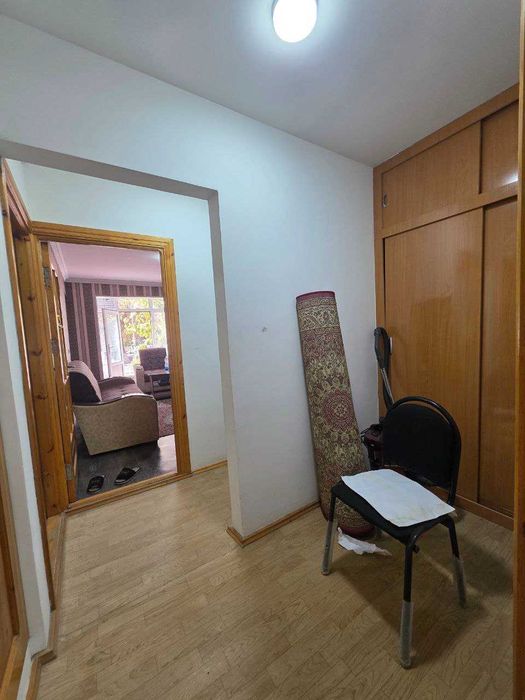 Продаётся 2х комн квартира на 1 этаже Ор-р Университет