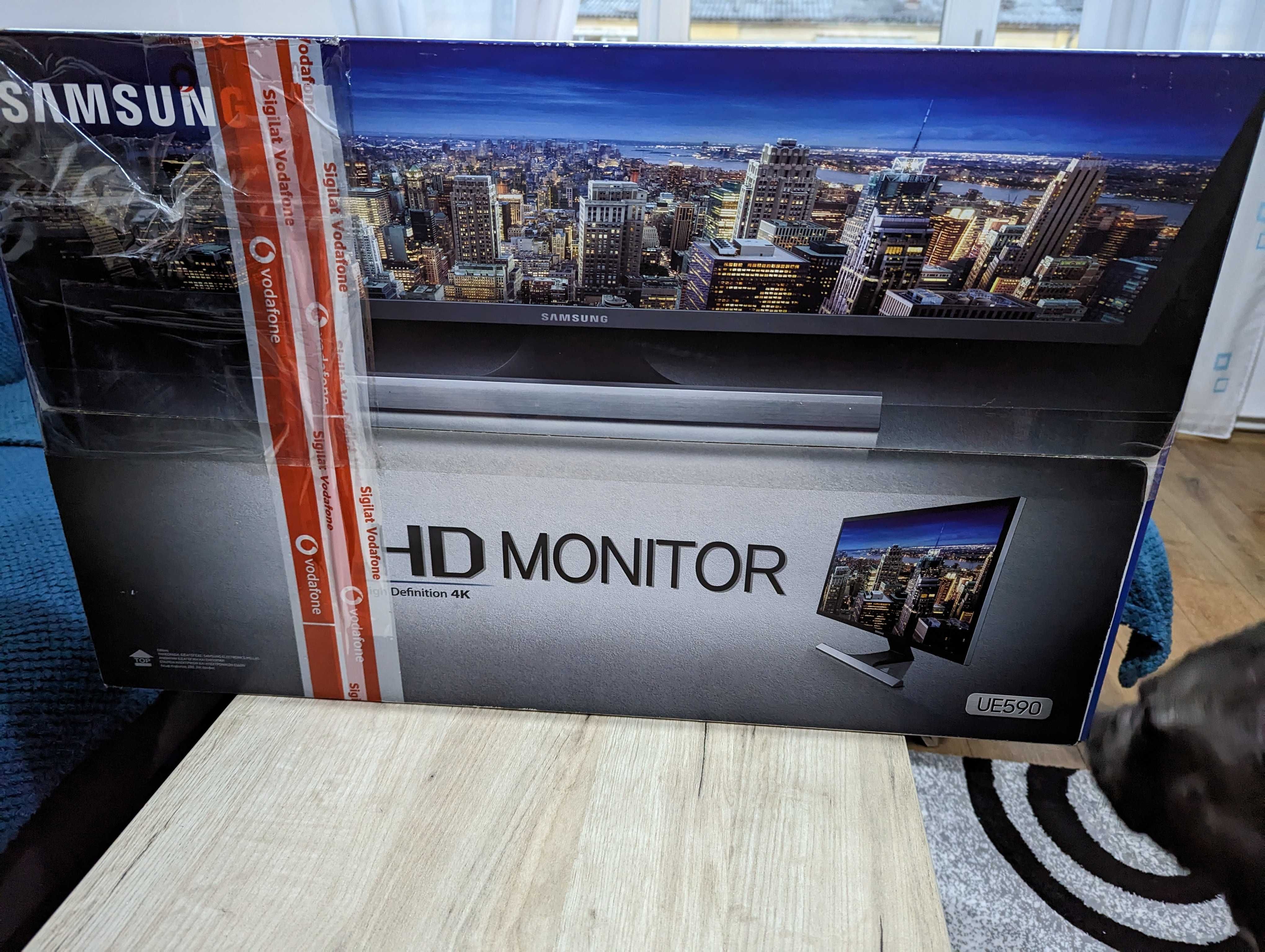 Monitor Samsung UE590 70.80cm