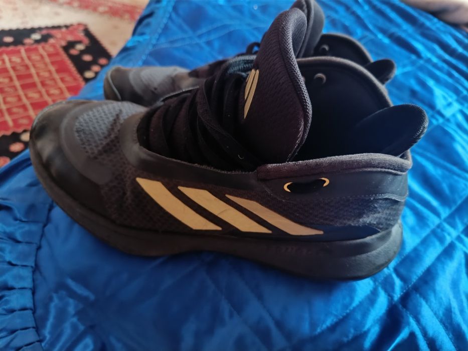 Adidași adidas mărimea 41