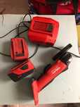 Hilti flex pe acumulator