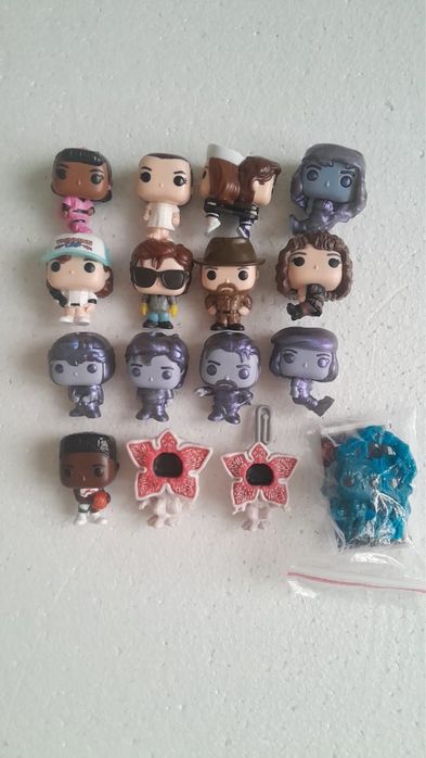 Очень странные дела Киндер джой