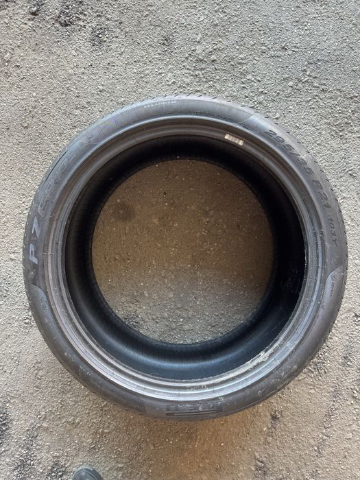 295/35/21 PIRELLI , stare foarte buna !