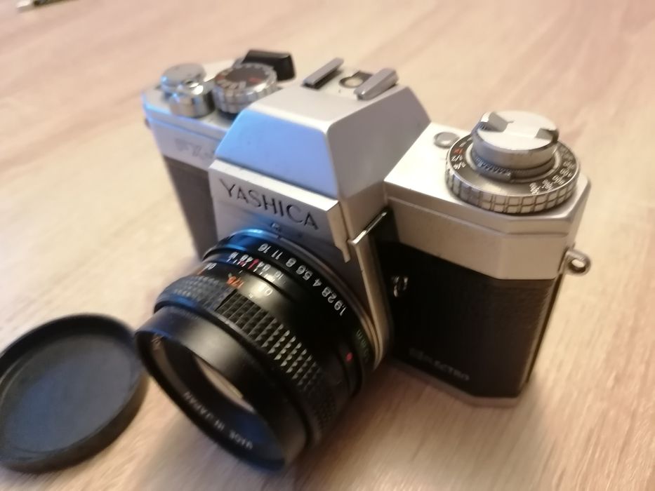 Фотоапарат yashica  fx 1