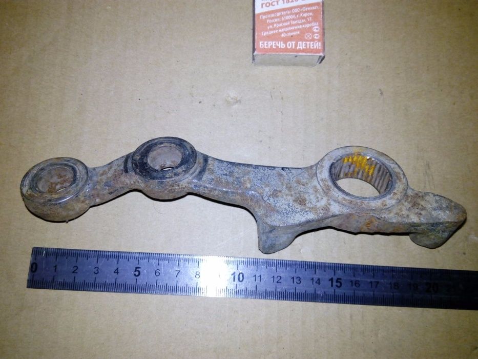 поворотный кулак на ВАЗ 2101-07