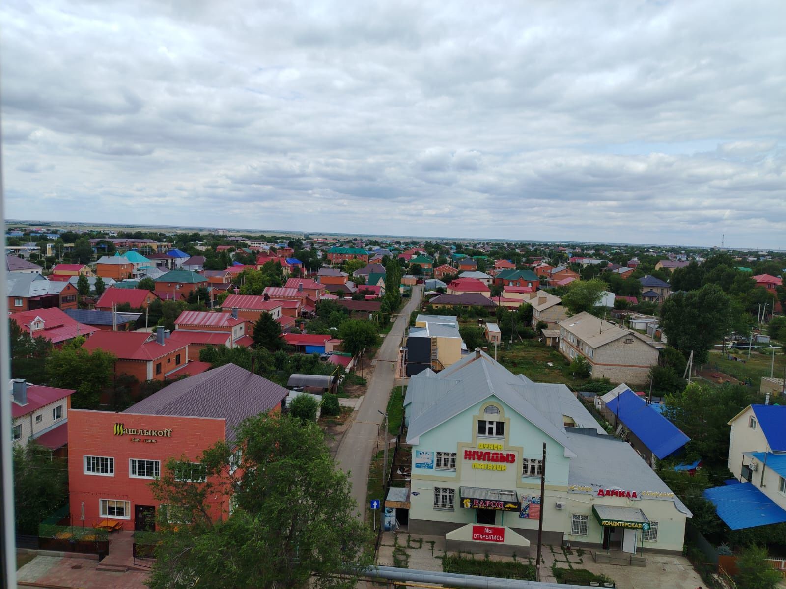 Сдаётся благоустроенная квартира в 4 мкрн 33 доме