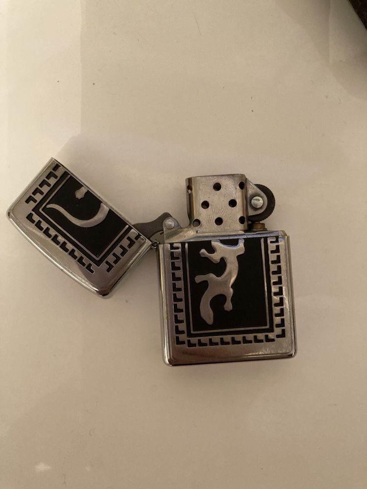 Зажигалка Zippo