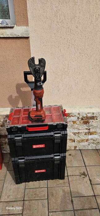 Milwaukee  makita