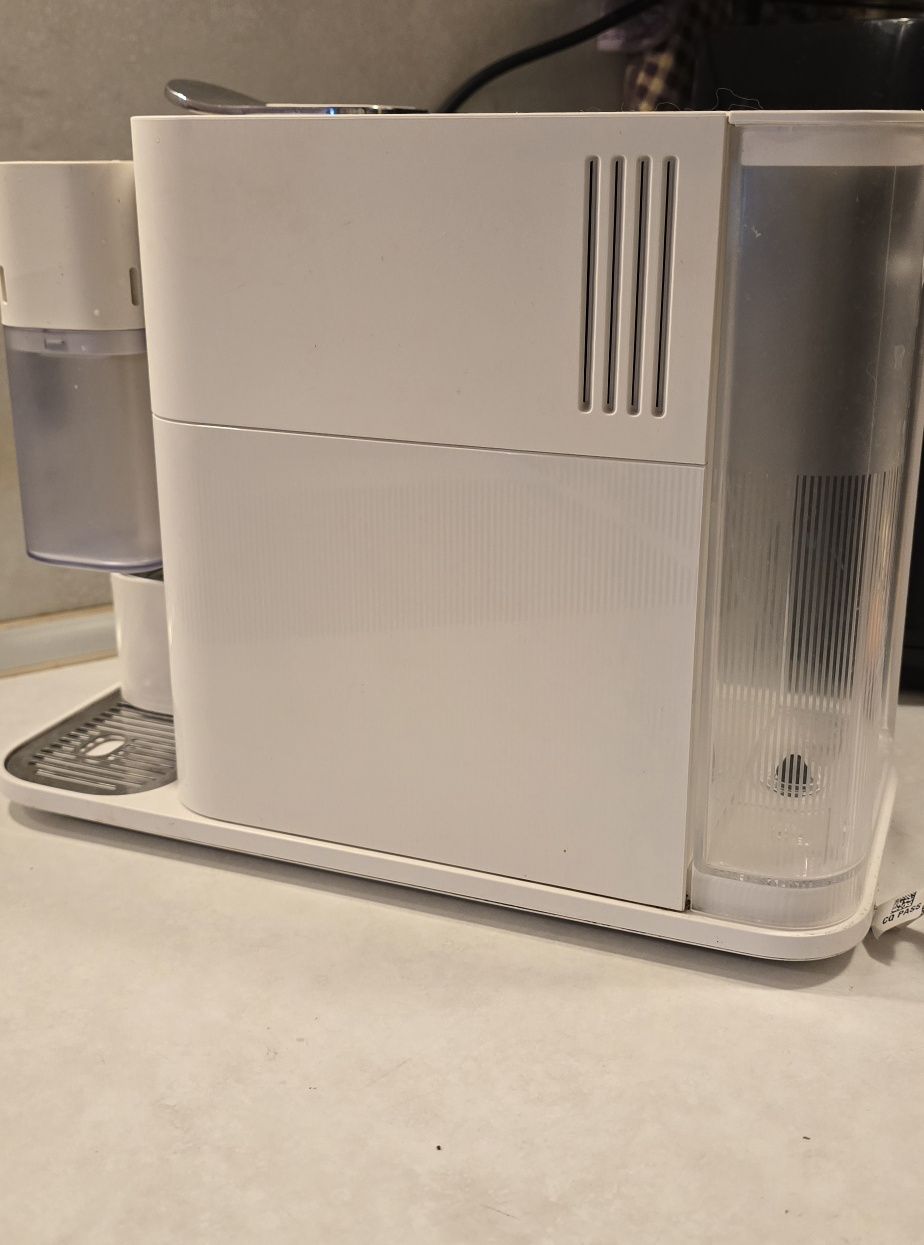 Nespresso lattissima one