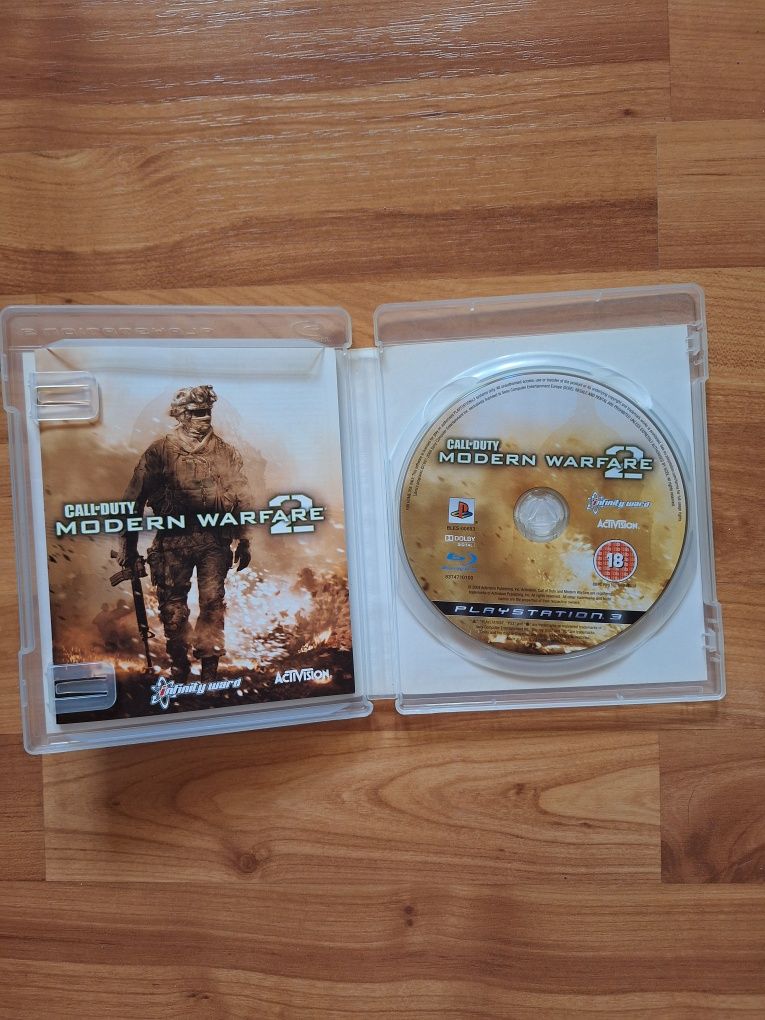 Vând joc Call of Duty MW2/3/4