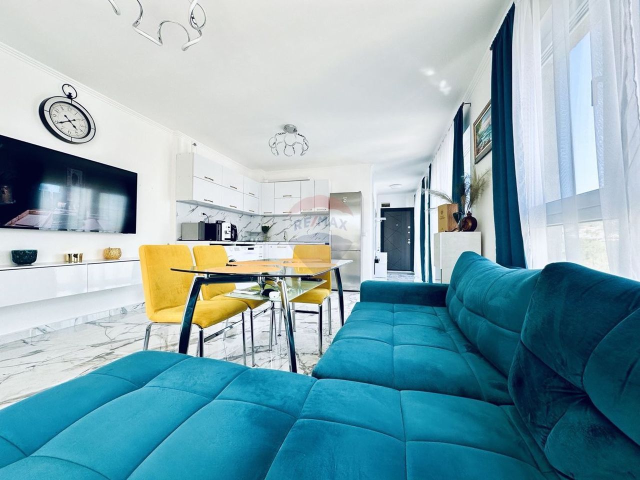 Продава се Тристаен апартамент в Балчик - 81 кв.м за 1667 €/кв.м - Снимка #1