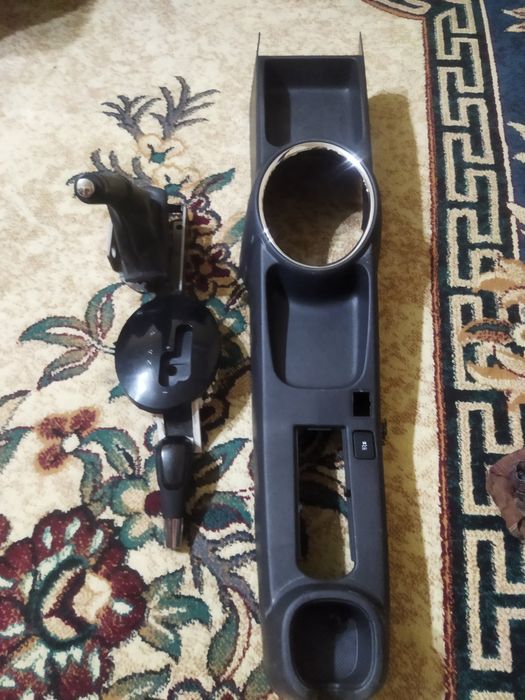 Продаётся весь комплект.