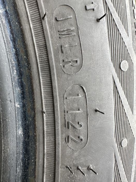 Продавам зимни гуми 205 55 16 KINGSTAR