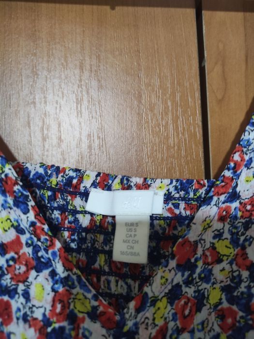 Vând bluză damă H&M