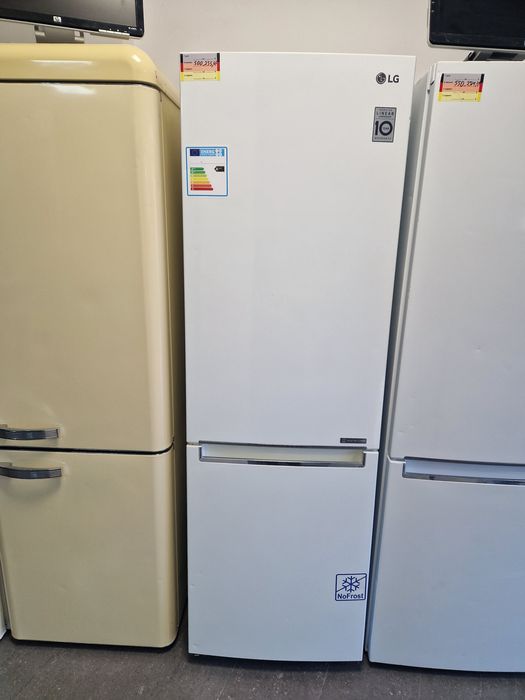 Хладилник с фризер Lg No Frost Инвертор