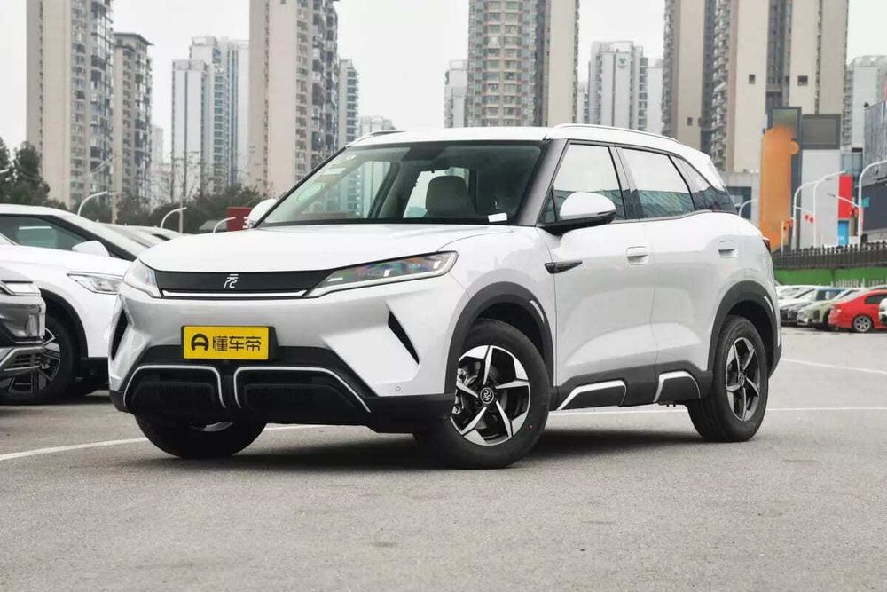 BYD Yuan Up Smart drive nasiyaga xarid qilishingiz mumkin