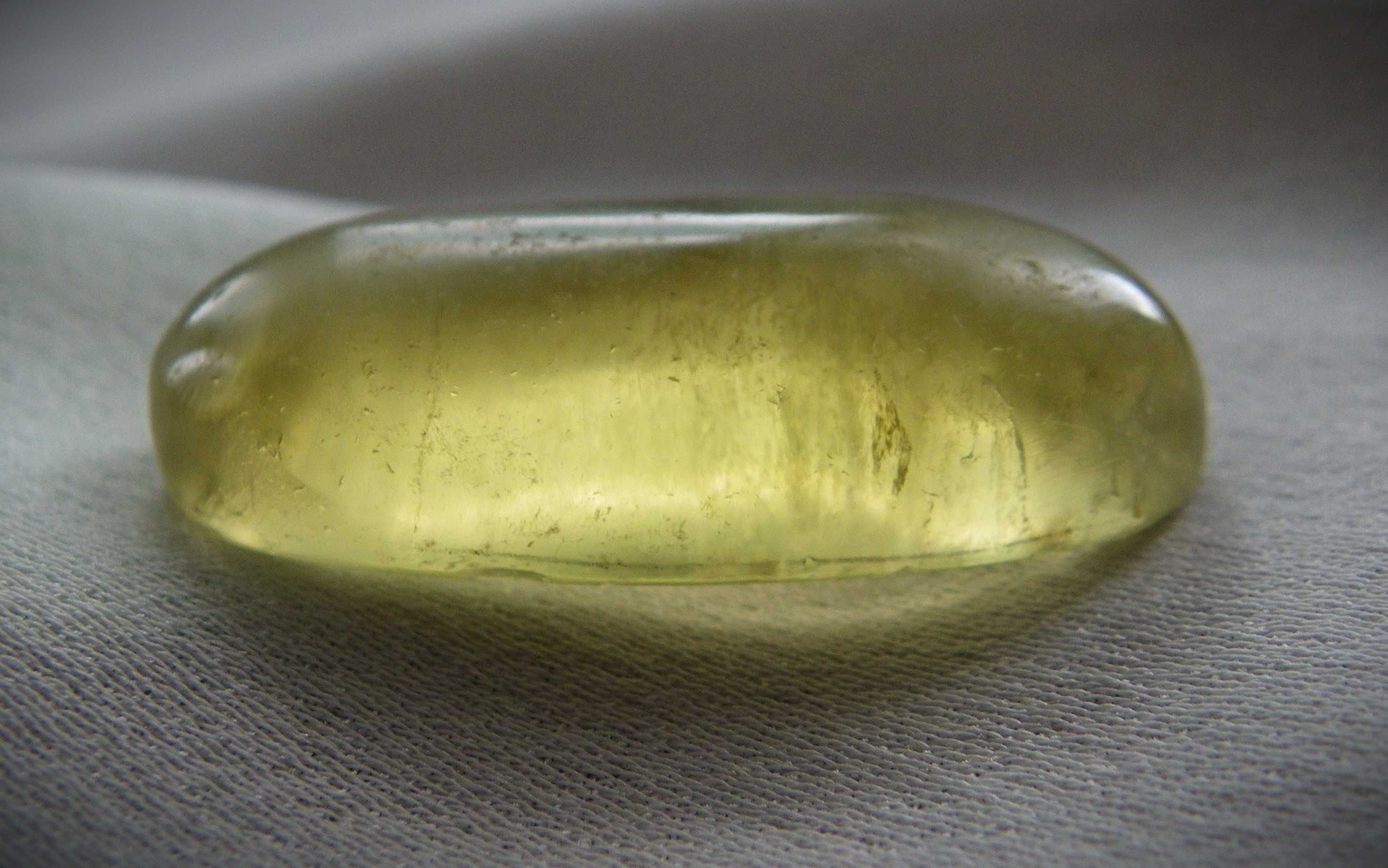 Либийско пустинно стъкло*Libyan desert glass*метеорит тектит