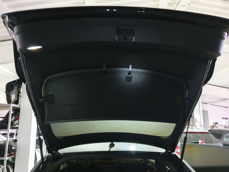 Dezmembrez vand piese Audi A5 , 5 uși , 1.8 tfsi  , CJEB , euro 5