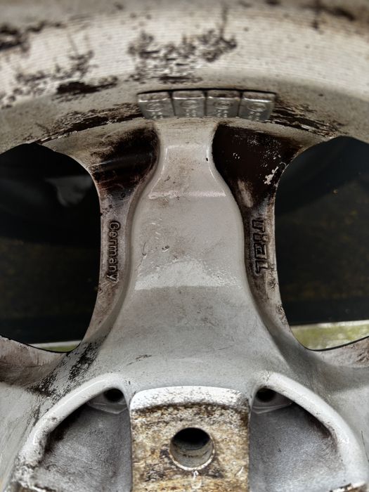 Оригинални джанти Mercedes 16” 7.5J ET35 + летни гуми