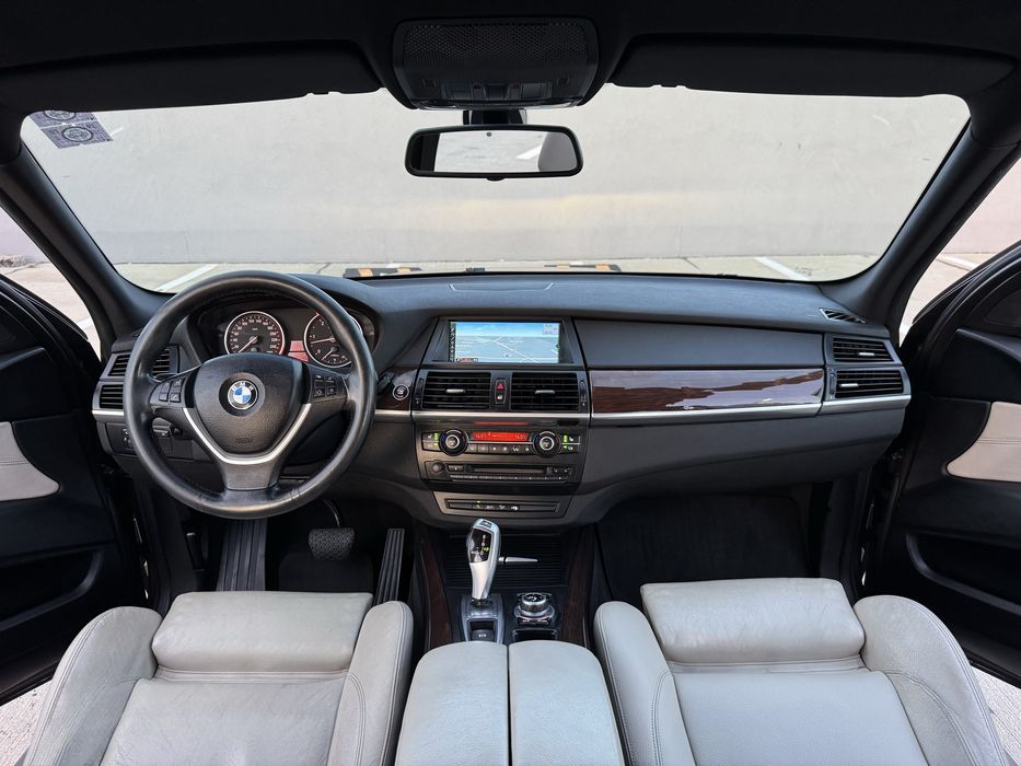 BMW X5 E70 2011 4.0D 306CP X-Drive LCI BiTurbo