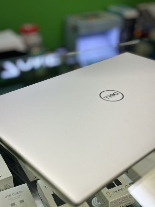 Dell XPS 9700  I7-10750H  NVIDIA GTX 1650 Ti