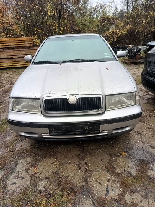 Шкода Октавия 1 седан (1.8 турбо 4х4)НА ЧАСТИ