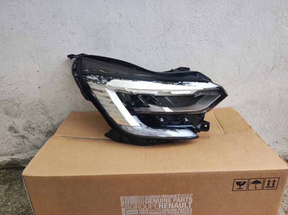 Far dreapta LED Renault Captur 2 2019 - 2024 original impecabil