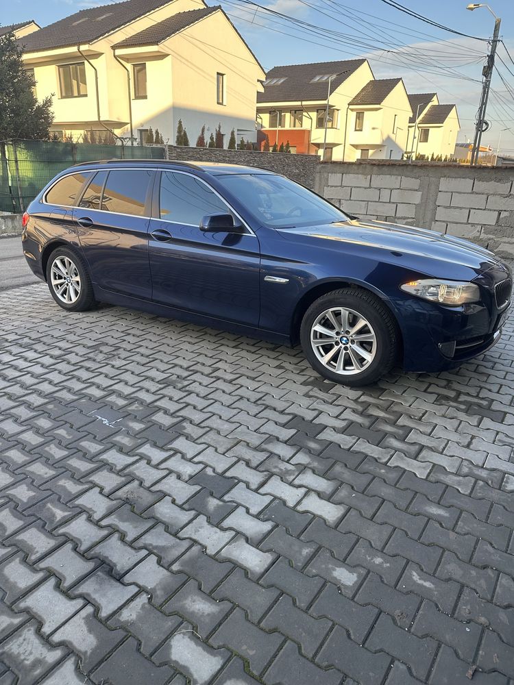 Bmw 520 d f11 an 2011 manual