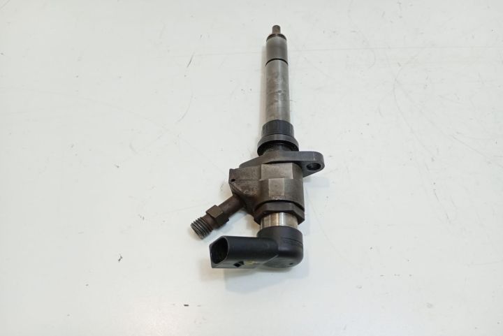 Injector  2.0 tdi 9657144580 Ford Kuga prima generatie seria